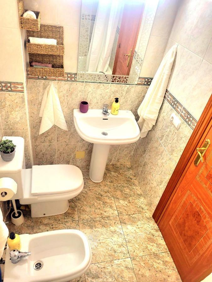Sea Breeze Apartament Беникарло Экстерьер фото