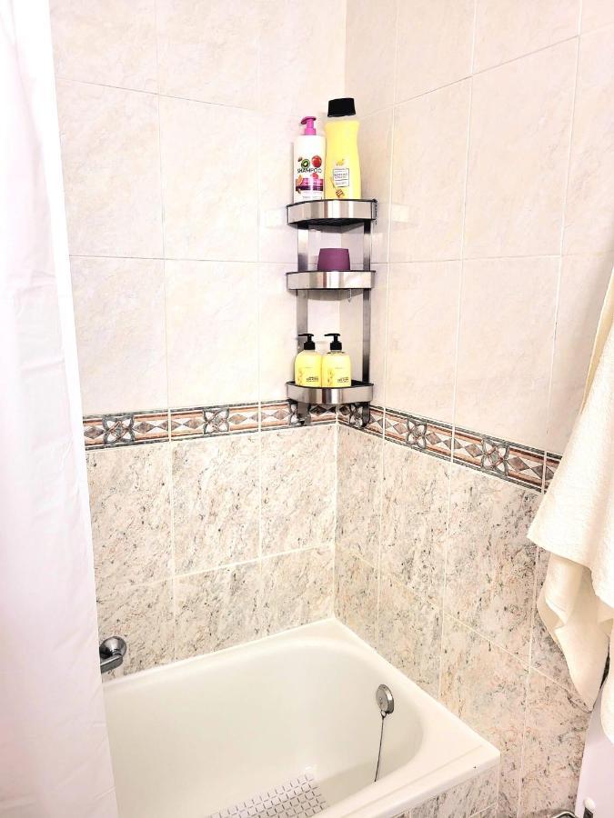 Sea Breeze Apartament Беникарло Экстерьер фото
