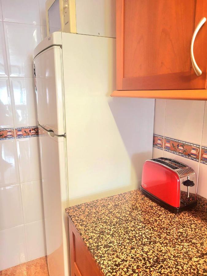 Sea Breeze Apartament Беникарло Экстерьер фото