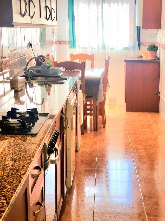 Sea Breeze Apartament Беникарло Экстерьер фото